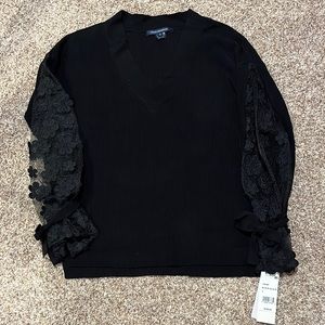 NWT French Connection Caballo floral lace sleeve sweater size S